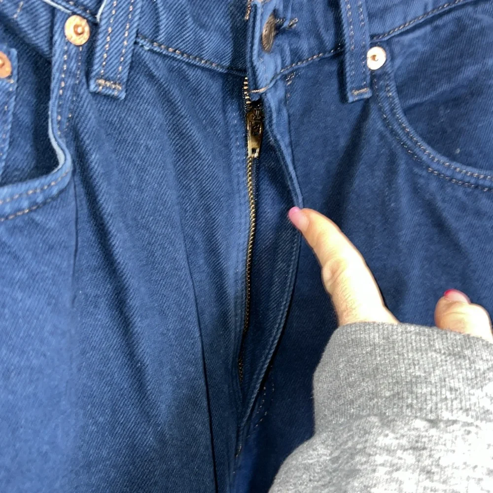 Levi’s Navy Blue Vintage 550 Jeans- 34x30‎